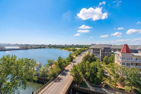 206 Shearwater Court West Jersey City NJ 07305