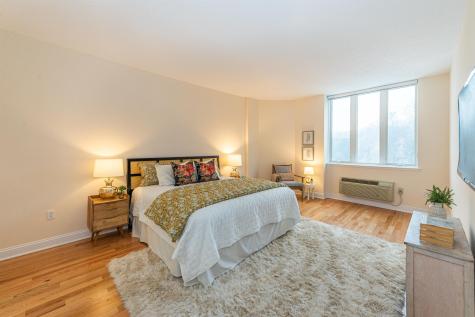 10 Smith Manor Boulevard West Orange NJ 07052
