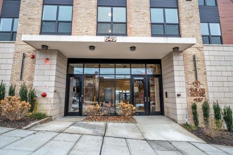 649 38th Street Union City NJ 07087