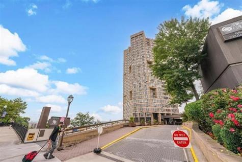 7004 Boulevard East Guttenberg NJ 07093