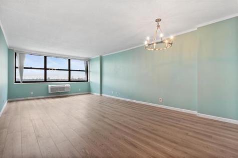7004 Boulevard East Guttenberg NJ 07093