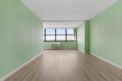7004 Boulevard East Guttenberg NJ 07093