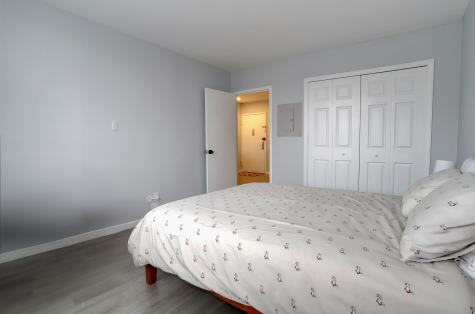 100 Manhattan Avenue Union City NJ 07087