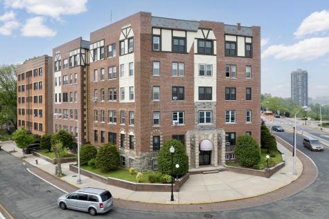 7435 Boulevard East North Bergen NJ 07047