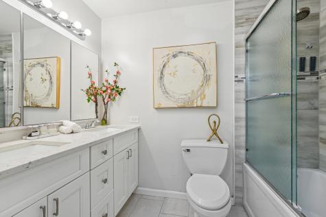 530 Harmon Cove Tower Secaucus NJ 07094