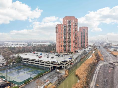 530 Harmon Cove Tower Secaucus NJ 07094