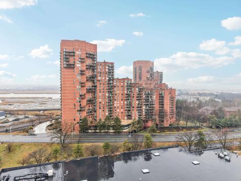 530 Harmon Cove Tower Secaucus NJ 07094