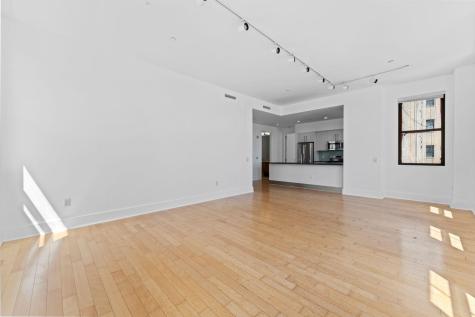 4 Beacon Way Jersey City NJ 07304