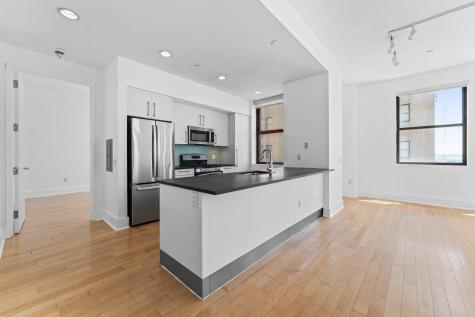 4 Beacon Way Jersey City NJ 07304