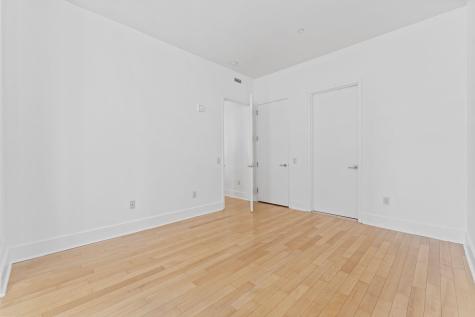 4 Beacon Way Jersey City NJ 07304