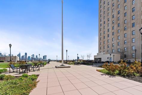 4 Beacon Way Jersey City NJ 07304