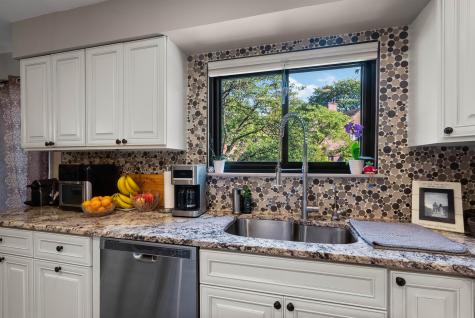 289 Sunset Key Secaucus NJ 07094