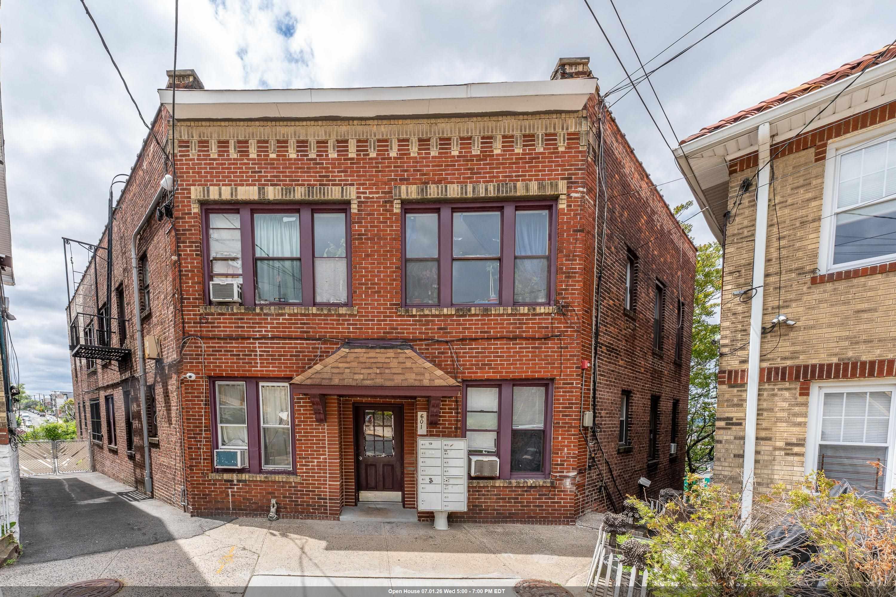 601 Columbia Avenue North Bergen NJ 07047