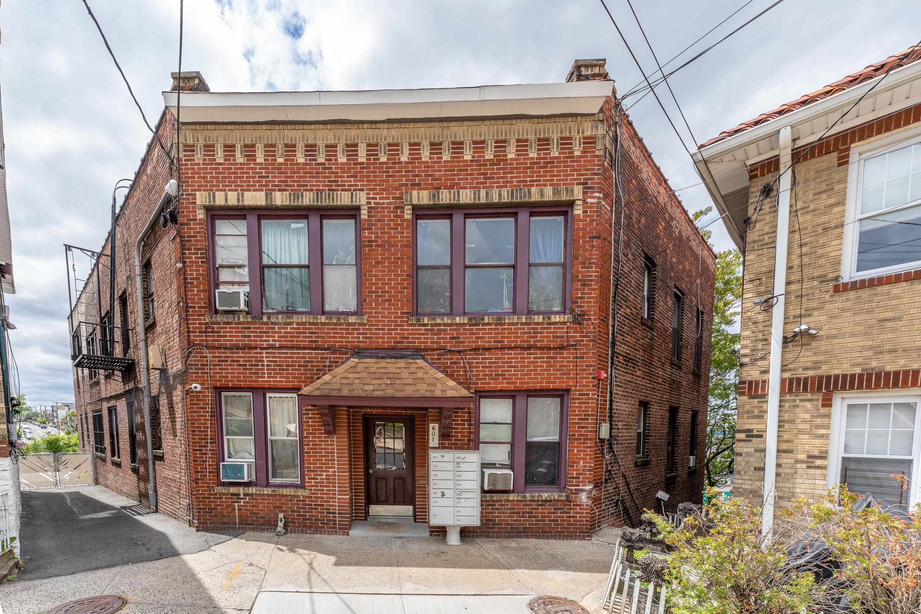 601 Columbia Avenue North Bergen NJ 07047