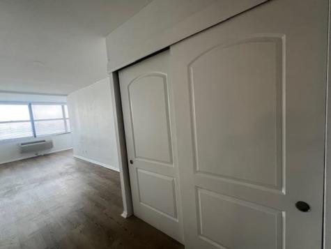 7004 Boulevard East Guttenberg NJ 07093