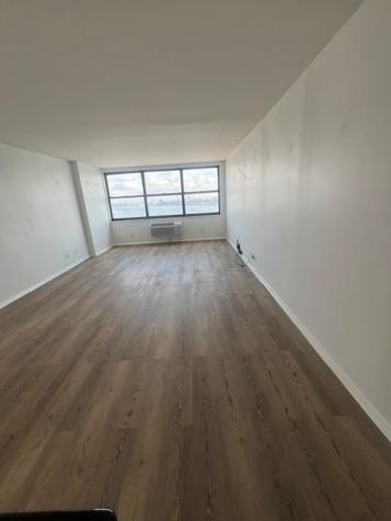 7004 Boulevard East Guttenberg NJ 07093