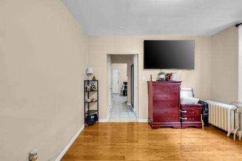 527-529 34th Street Union City NJ 07087
