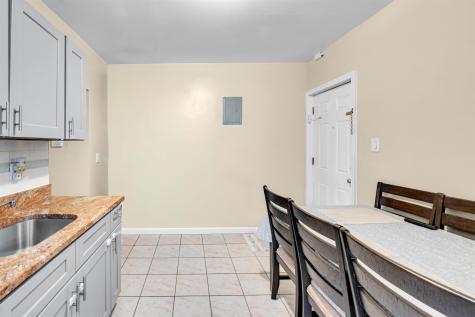 527-529 34th Street Union City NJ 07087