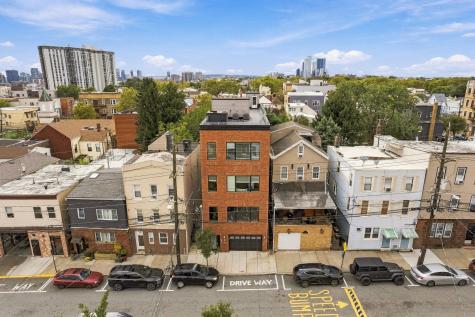 315 5th Street Union City NJ 07087