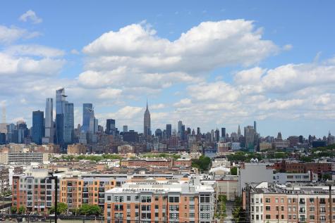 100 Manhattan Avenue Union City NJ 07087
