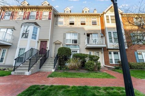 15 Cedar Street Jersey City NJ 07305