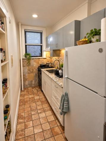 56 Glenwood Avenue Jersey City NJ 07306