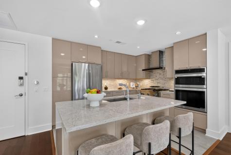 100 Eton Row Weehawken NJ 07086