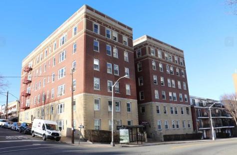 6701 Boulevard East West New York NJ 07093
