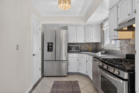 79D West 9th Street Bayonne NJ 07002