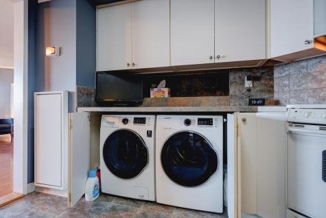 1212 Harmon Cove Tower Secaucus NJ 07094