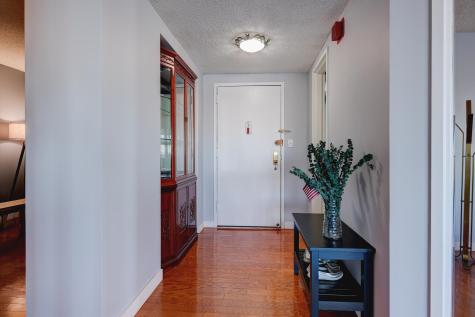 1212 Harmon Cove Tower Secaucus NJ 07094