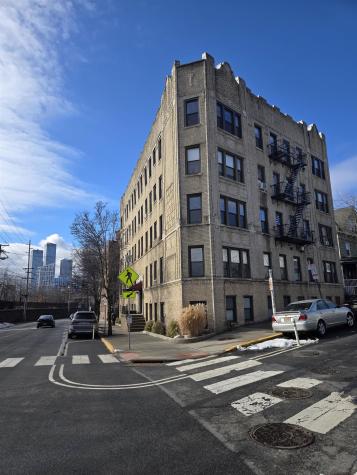 787 Summit Avenue Jersey City NJ 07307