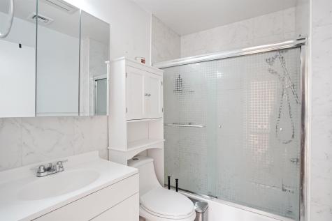 385 Kamena Street Fairview NJ 07022