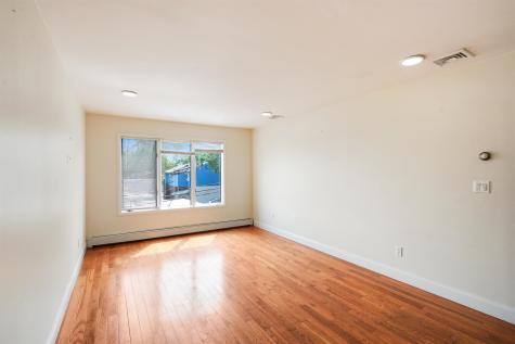 385 Kamena Street Fairview NJ 07022