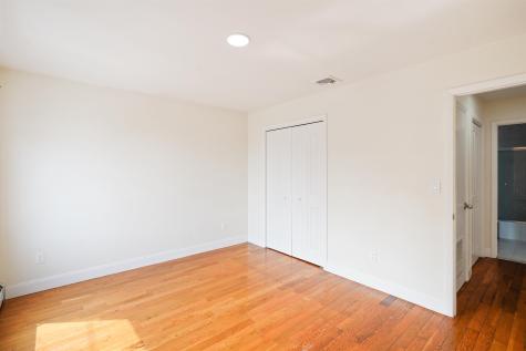 385 Kamena Street Fairview NJ 07022