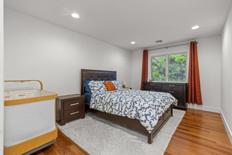 7 Oakdene Terrace Edgewater NJ 07020