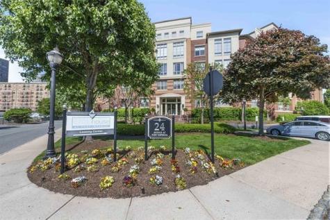 24 Avenue At Port Imperial West New York NJ 07093