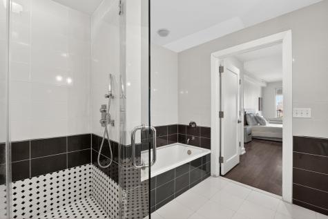 3312 Hudson Avenue Union City NJ 07087