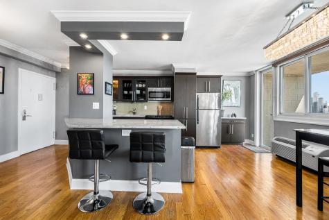 100 Manhattan Avenue Union City NJ 07087