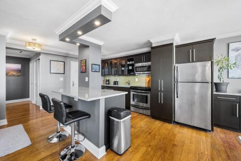 100 Manhattan Avenue Union City NJ 07087