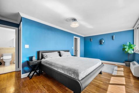 100 Manhattan Avenue Union City NJ 07087
