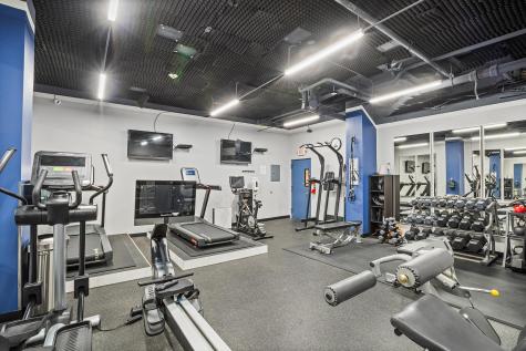 100 Manhattan Avenue Union City NJ 07087