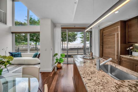 1000 Avenue At Port Imperial Weehawken NJ 07086