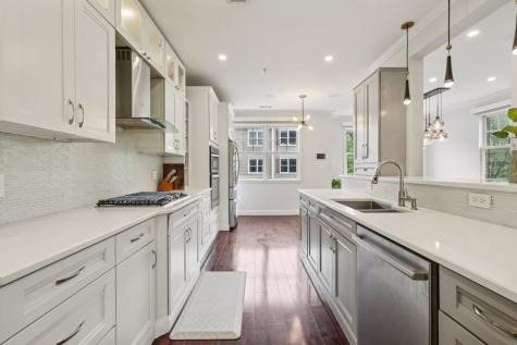 313 Midland Court West New York NJ 07093