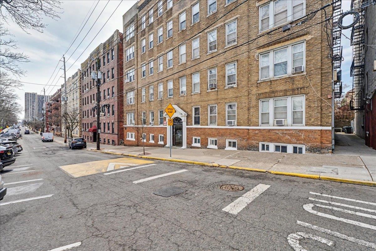 325 79th Street North Bergen NJ 07047