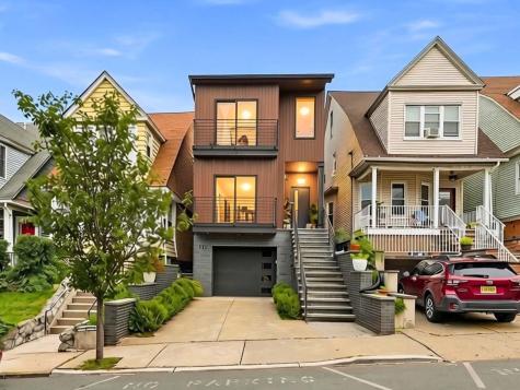 152 Beach Street Jersey City NJ 07307