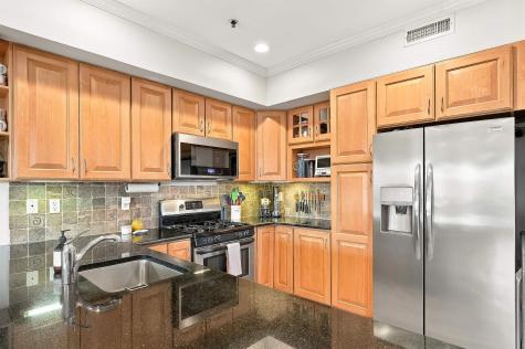 547 Bloomfield Street Hoboken NJ 07030