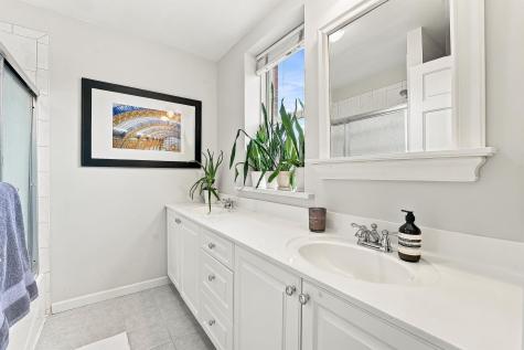 547 Bloomfield Street Hoboken NJ 07030