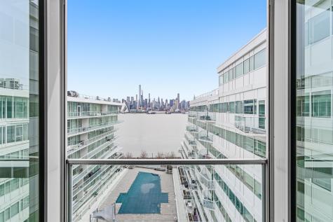 800 Avenue At Port Imperial Weehawken NJ 07086