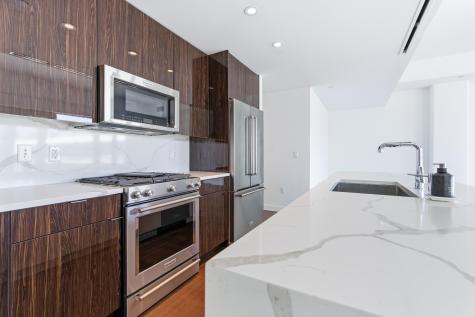 800 Avenue At Port Imperial Weehawken NJ 07086